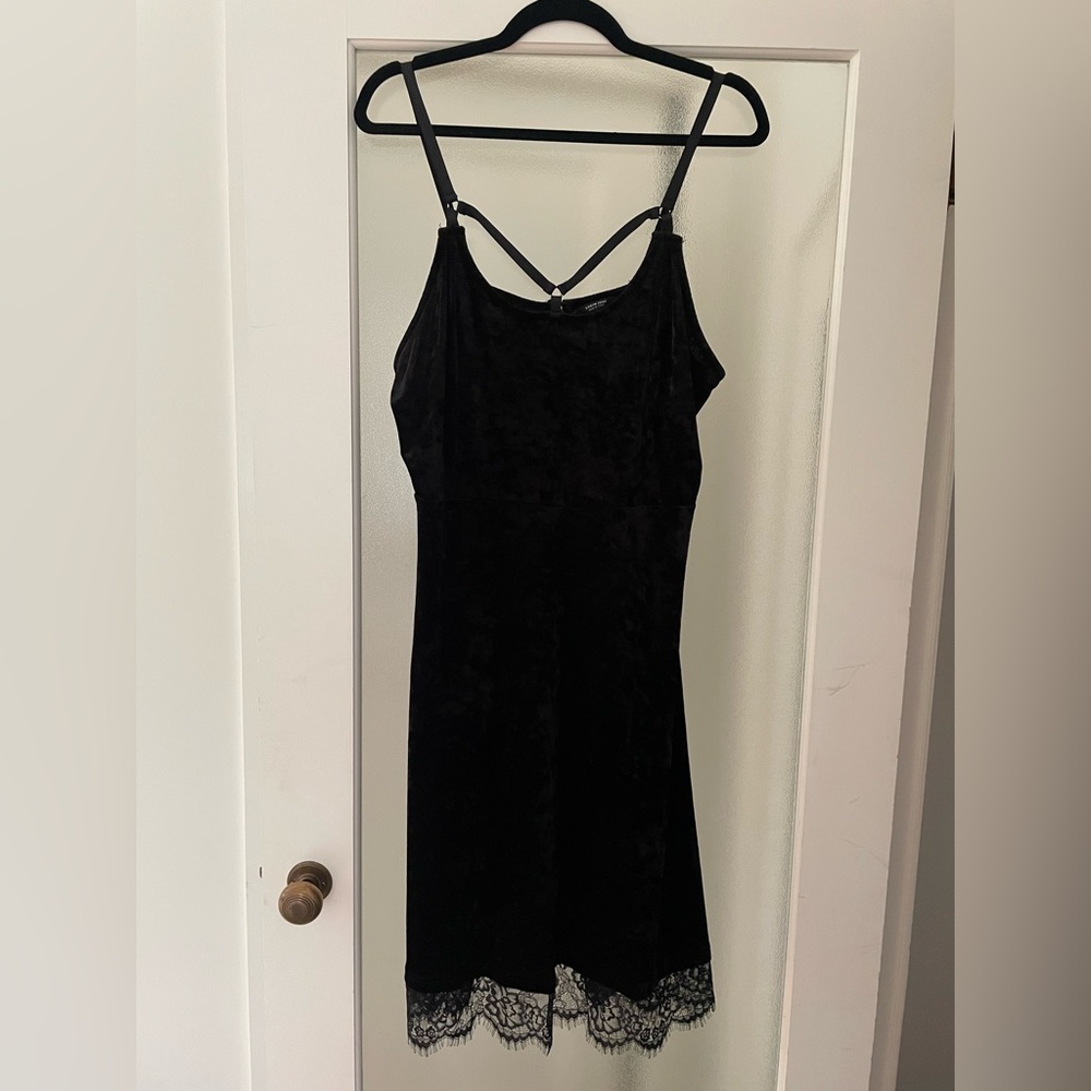 Gothic Black Bondage Strap Dress with Lace Hem